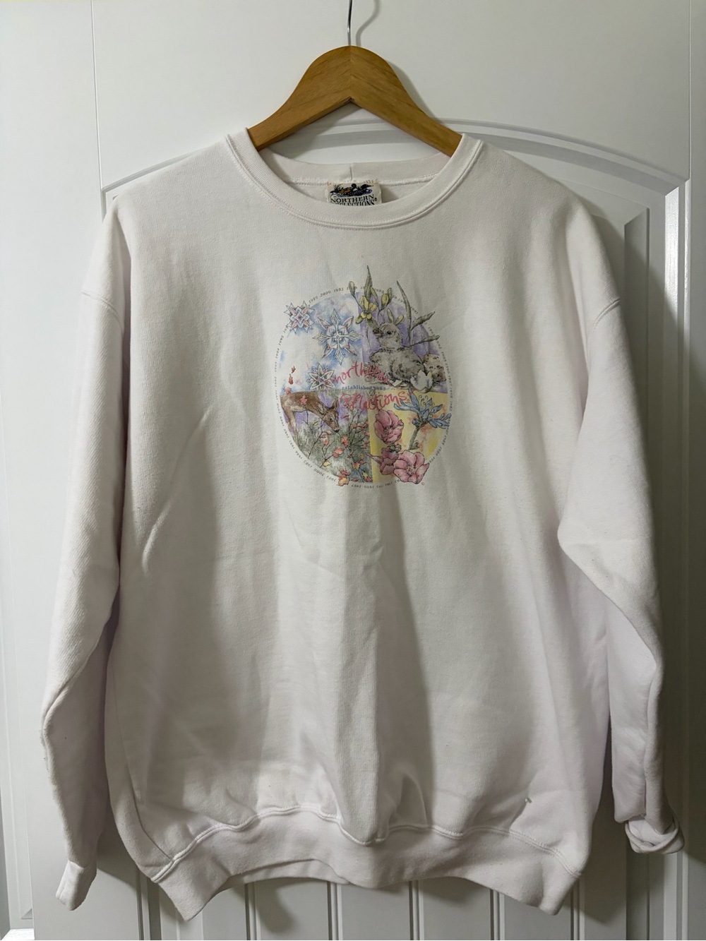 Vintage Northern Reflections White Sweatshirt